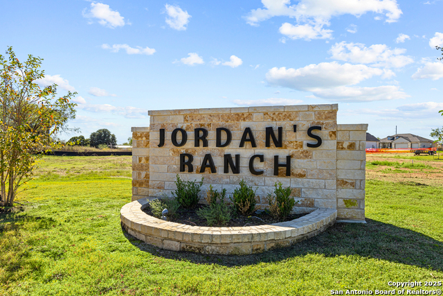 Image 4 of 30 For 21138 Jordans Ranch Way