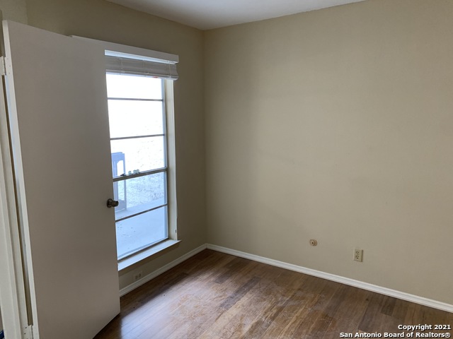 Image 10 of 22 For 10527 Perrin Beitel Rd  C-207