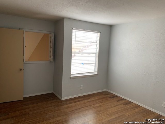 Image 16 of 22 For 10527 Perrin Beitel Rd  C-207