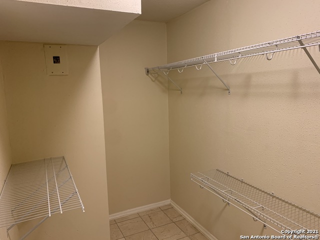 Image 19 of 22 For 10527 Perrin Beitel Rd  C-207
