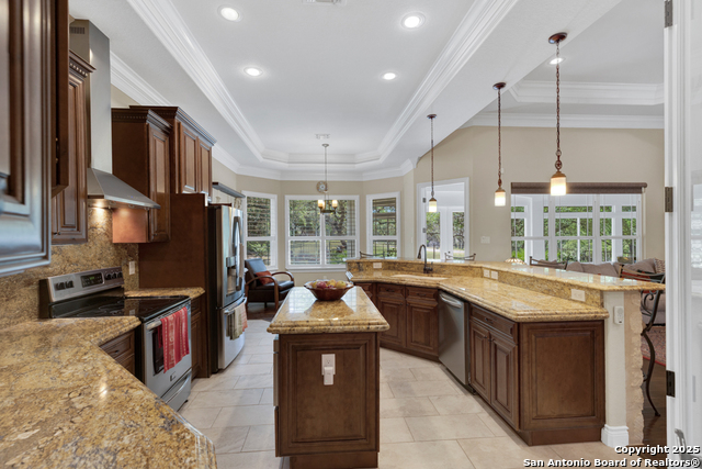 Listing photo id 20 for 1164 Fairway