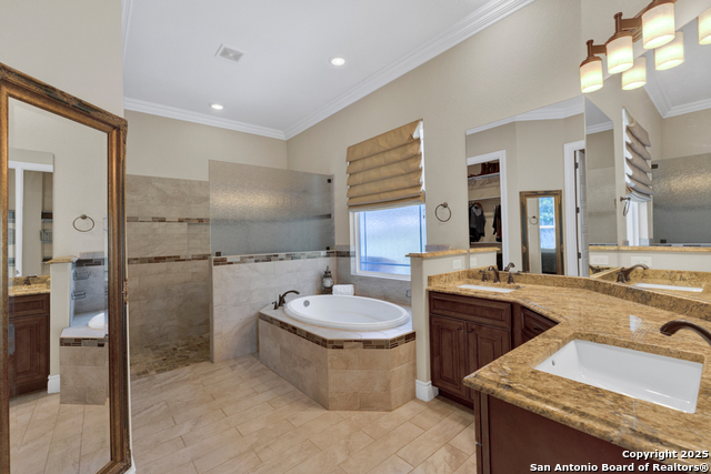 Listing photo id 27 for 1164 Fairway