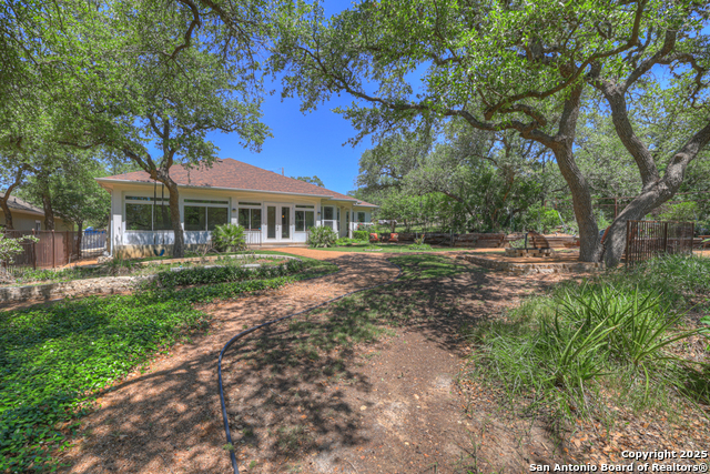 Listing photo id 36 for 1164 Fairway