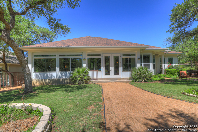 Listing photo id 39 for 1164 Fairway