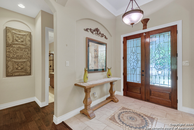 Listing photo id 5 for 1164 Fairway