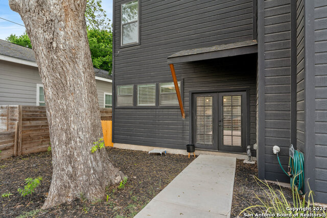 Image 26 of 33 For 123 Fairview  Apt 1
