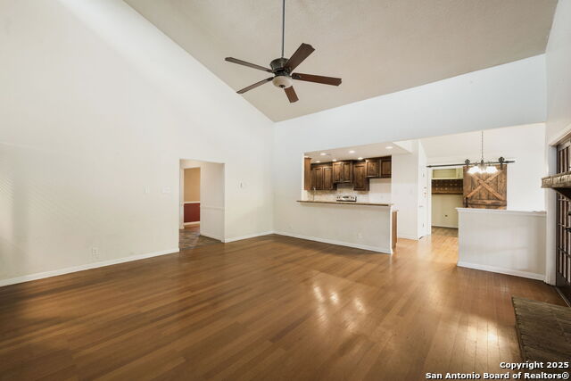 Listing photo id 8 for 14334 Indian Woods