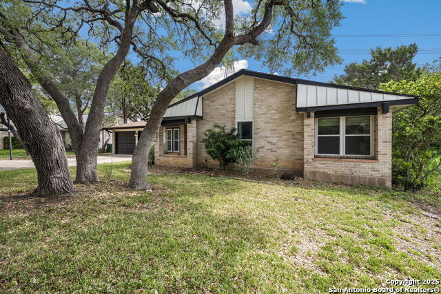 Listing photo id 0 for 14334 Indian Woods