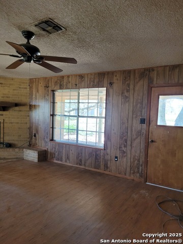 Image 10 of 47 For 825 County Road 320