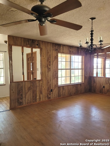 Image 8 of 47 For 825 County Road 320