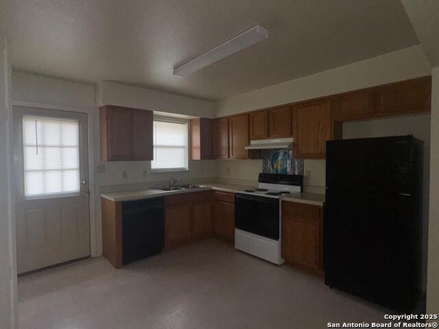 Image 4 of 8 For 823&827 Dallas