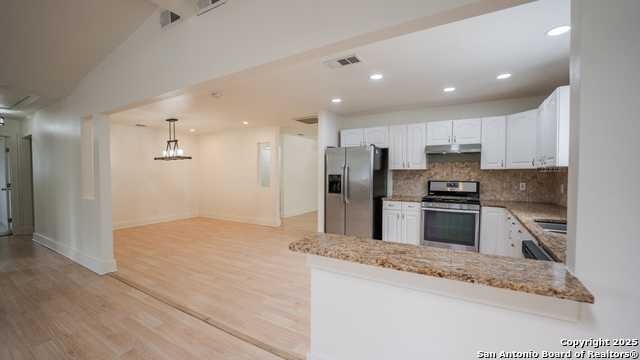 Image 18 of 57 For 4918 Donna Dr