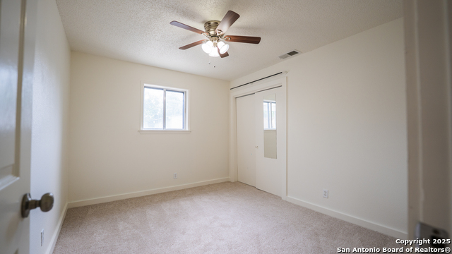 Image 37 of 57 For 4918 Donna Dr