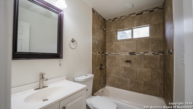 Image 39 of 57 For 4918 Donna Dr