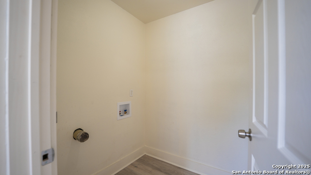Image 45 of 57 For 4918 Donna Dr