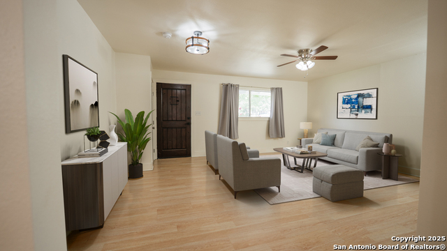 Image 7 of 57 For 4918 Donna Dr