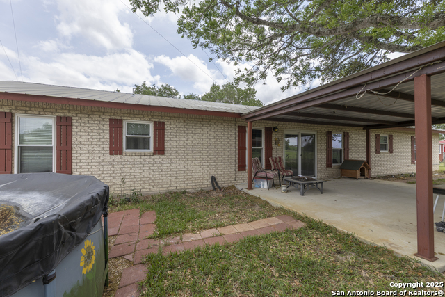 Details for 865 Verdi Road, Pleasanton, TX 78064