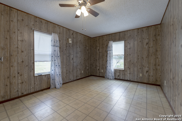 Image 18 of 42 For 865 Verdi Road