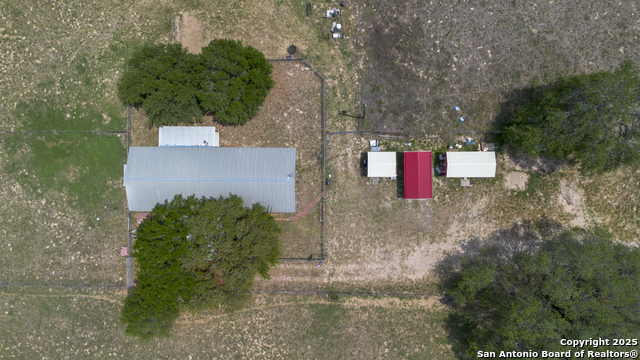 Image 33 of 42 For 865 Verdi Road