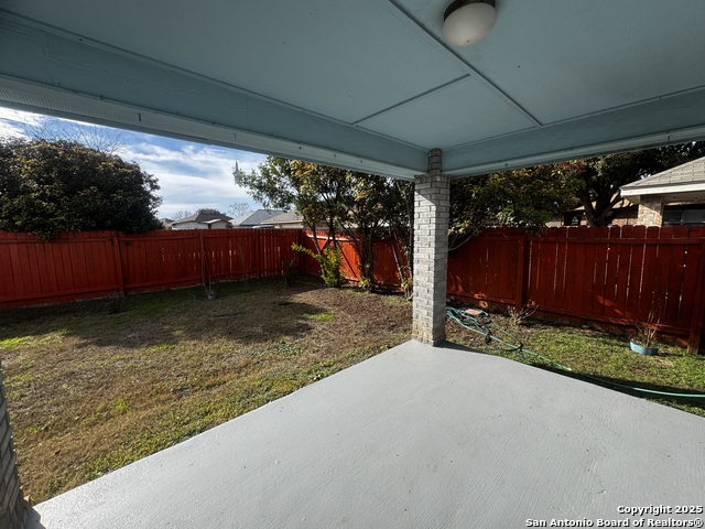 Image 13 of 23 For 8854 Fenwood