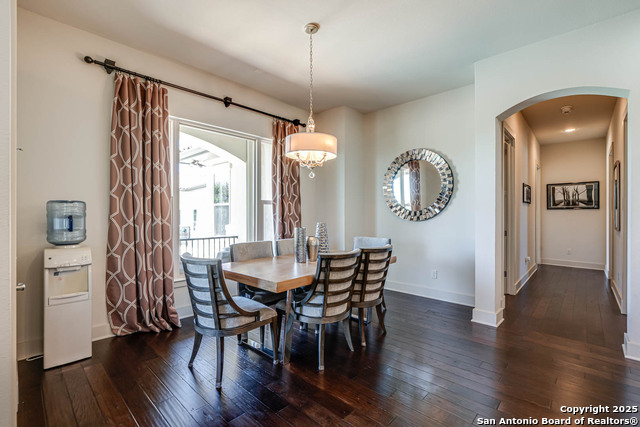 Listing photo id 15 for 1253 Via Principale