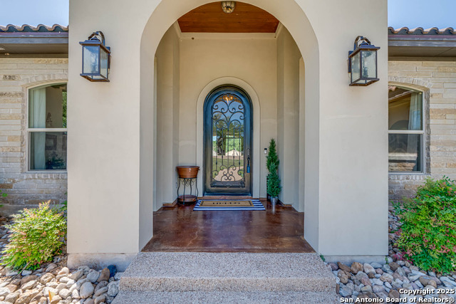 Listing photo id 3 for 1253 Via Principale