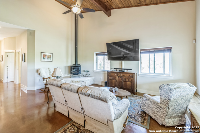 Image 17 of 47 For 3263 Palomino Springs