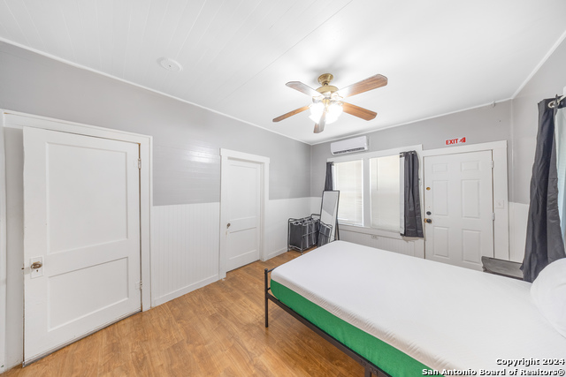 Image 11 of 32 For 1218 Drexel Ave E