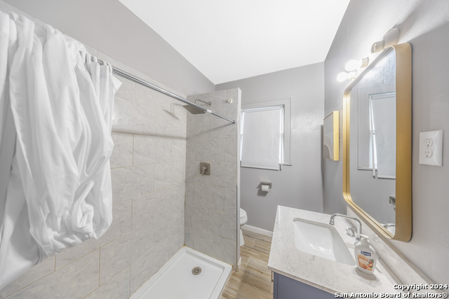 Image 20 of 32 For 1218 Drexel Ave E