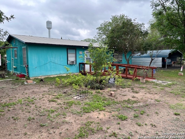 Listing photo id 0 for 220 Avenue G