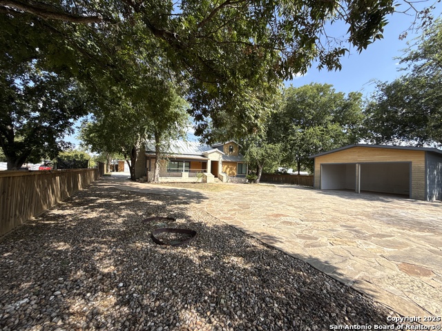 Image 49 of 49 For 8138 Old Pearsall