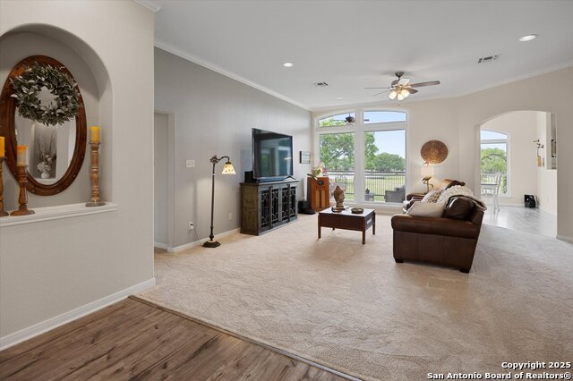 Image 10 of 50 For 29818 Fairway Vista Dr