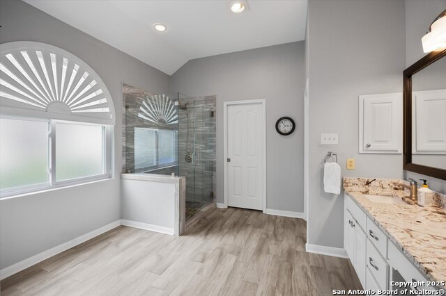 Image 29 of 50 For 29818 Fairway Vista Dr