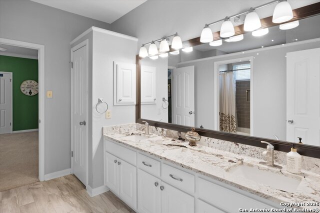 Image 33 of 50 For 29818 Fairway Vista Dr