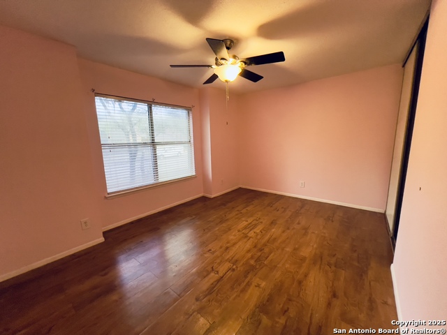 Listing photo id 5 for 7301 Avery Rd