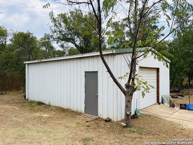 Image 18 of 18 For 5764 Fm 1628