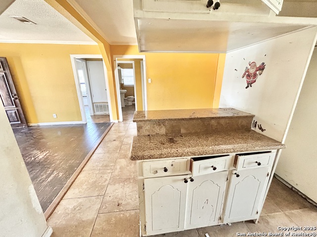 Image 6 of 13 For 226 Bella Vista