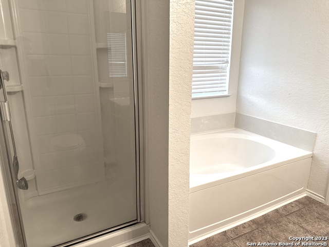 Image 17 of 23 For 6038 Valparaiso Way