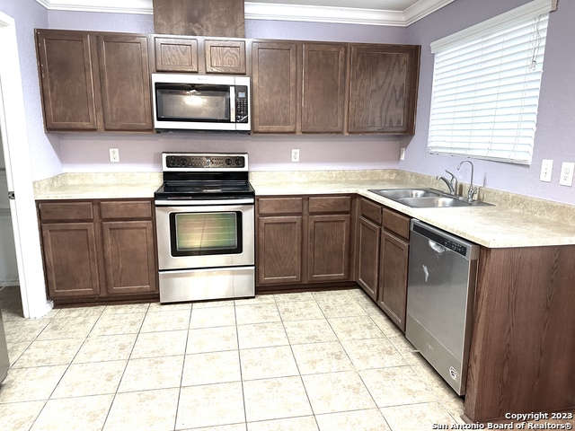 Image 9 of 23 For 6038 Valparaiso Way