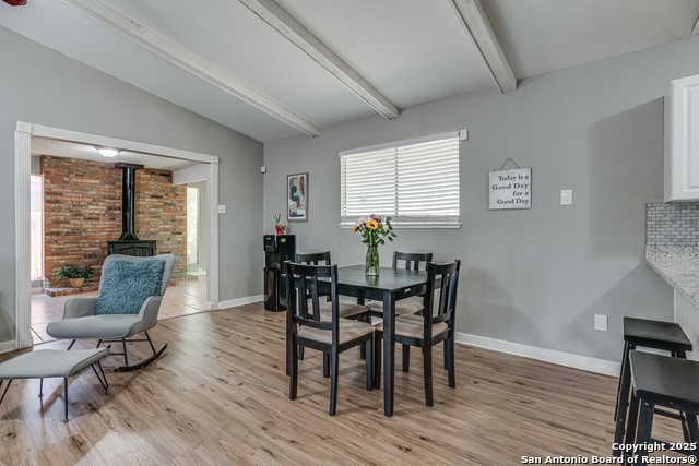 Image 12 of 34 For 5011 Village Lawn