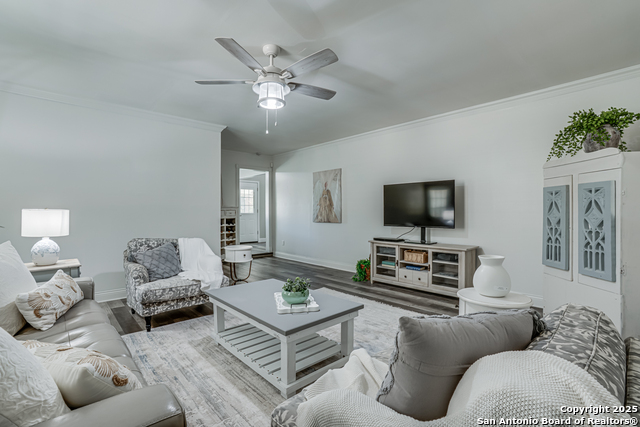 Image 25 of 42 For 1208 Colony Dr
