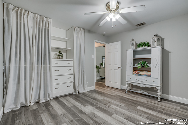 Image 31 of 42 For 1208 Colony Dr