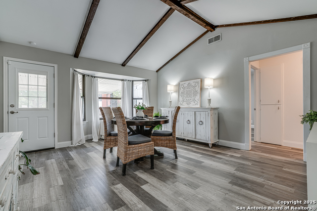 Image 5 of 42 For 1208 Colony Dr