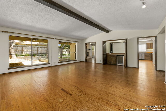 Image 9 of 37 For 2519 Silver Ridge