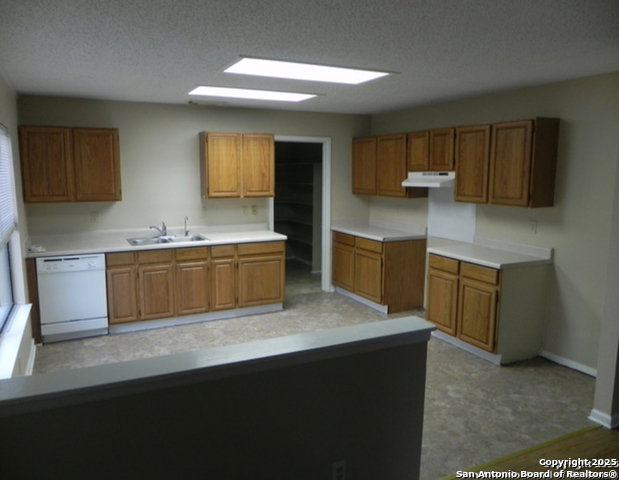 Image 3 of 17 For 719 Meadow Forge