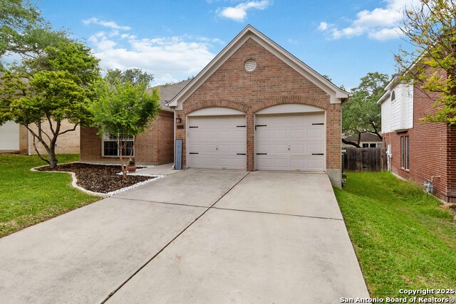 Details for 8843 Brae Crest Dr, San Antonio, TX 78249