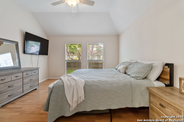 Listing photo id 12 for 8843 Brae Crest Dr