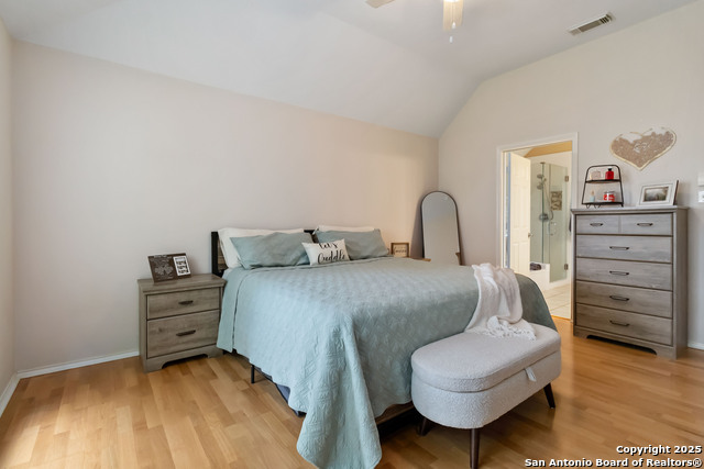 Listing photo id 13 for 8843 Brae Crest Dr