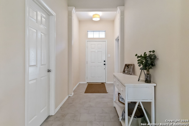 Listing photo id 1 for 8843 Brae Crest Dr