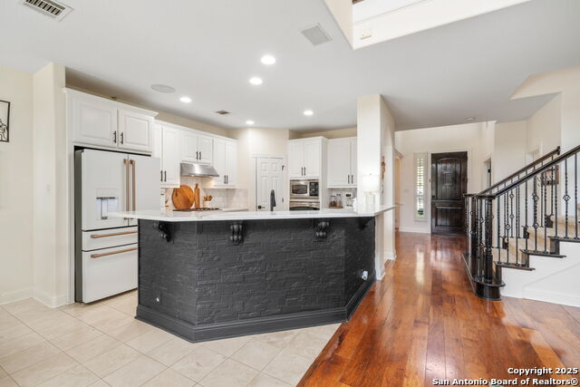 Listing photo id 19 for 17707 Maui Sands